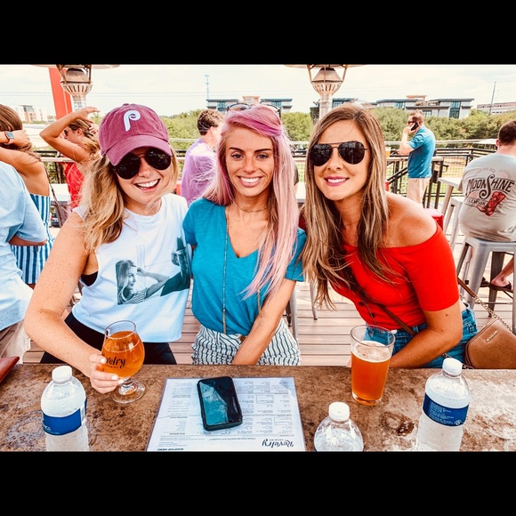 hello there! - Picture 3 of 3